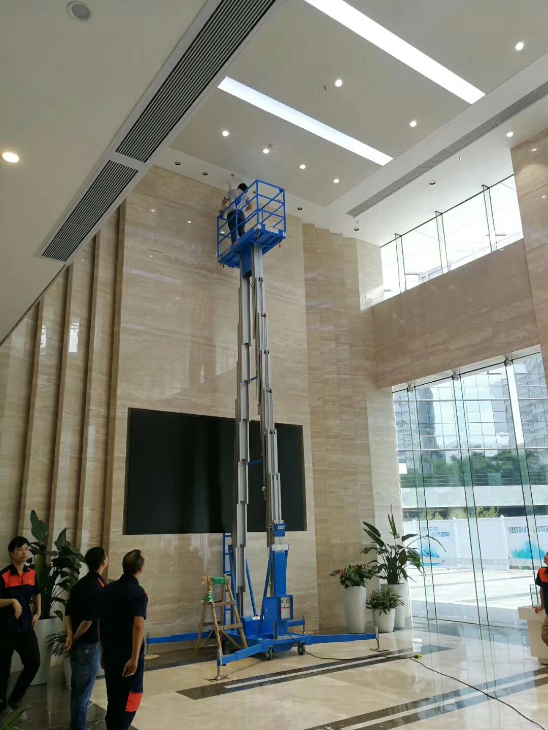 铝合金式液压香蕉视频在线下载平台